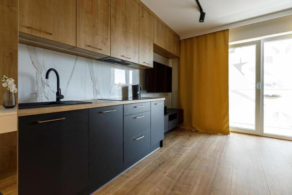 Golden Apartments Wroclaw - Cozy Studio- Odra River&Ksiecia Witolda Экстерьер фото